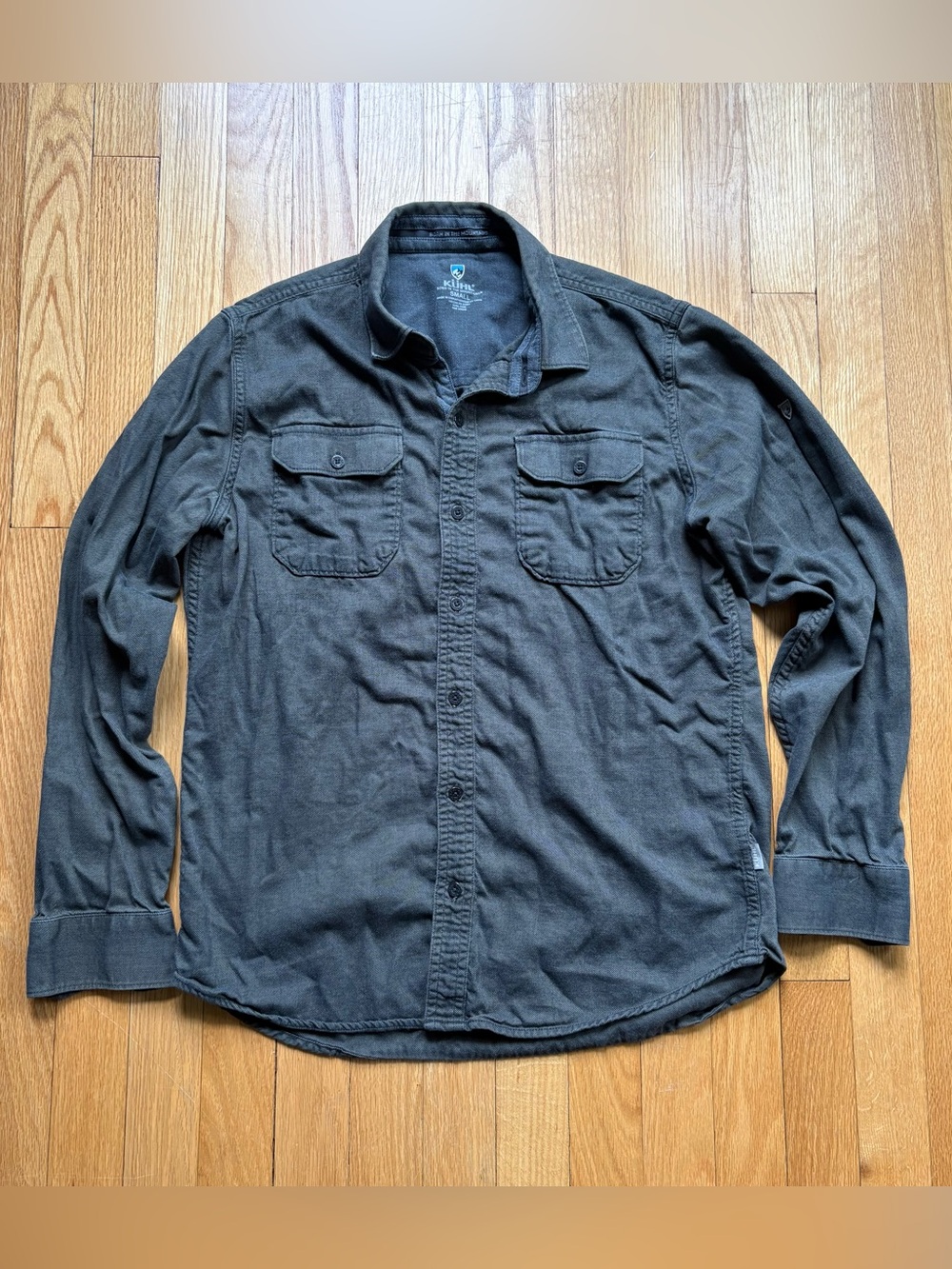 Kuhl Mountain Grown Men’s Long Sleeve Flannel Shirt Small Gray Green Solid